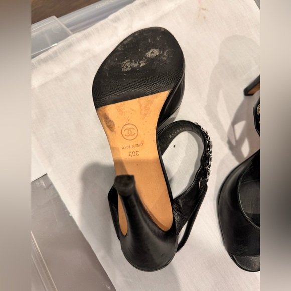 Authentic Pre-Owned CHANEL
2018 Interlocking CC Logo Slingback Sandals - Picture 3 of 8